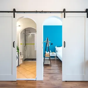 https://boho-apartments-old-town.bucharesthotelsnow.com