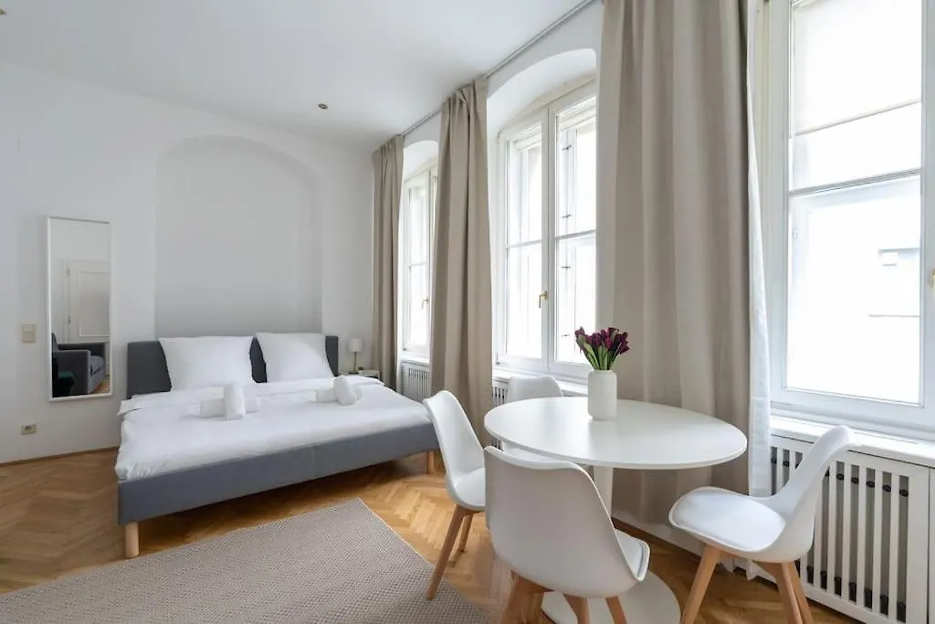 Historic Heart Apartment Viena